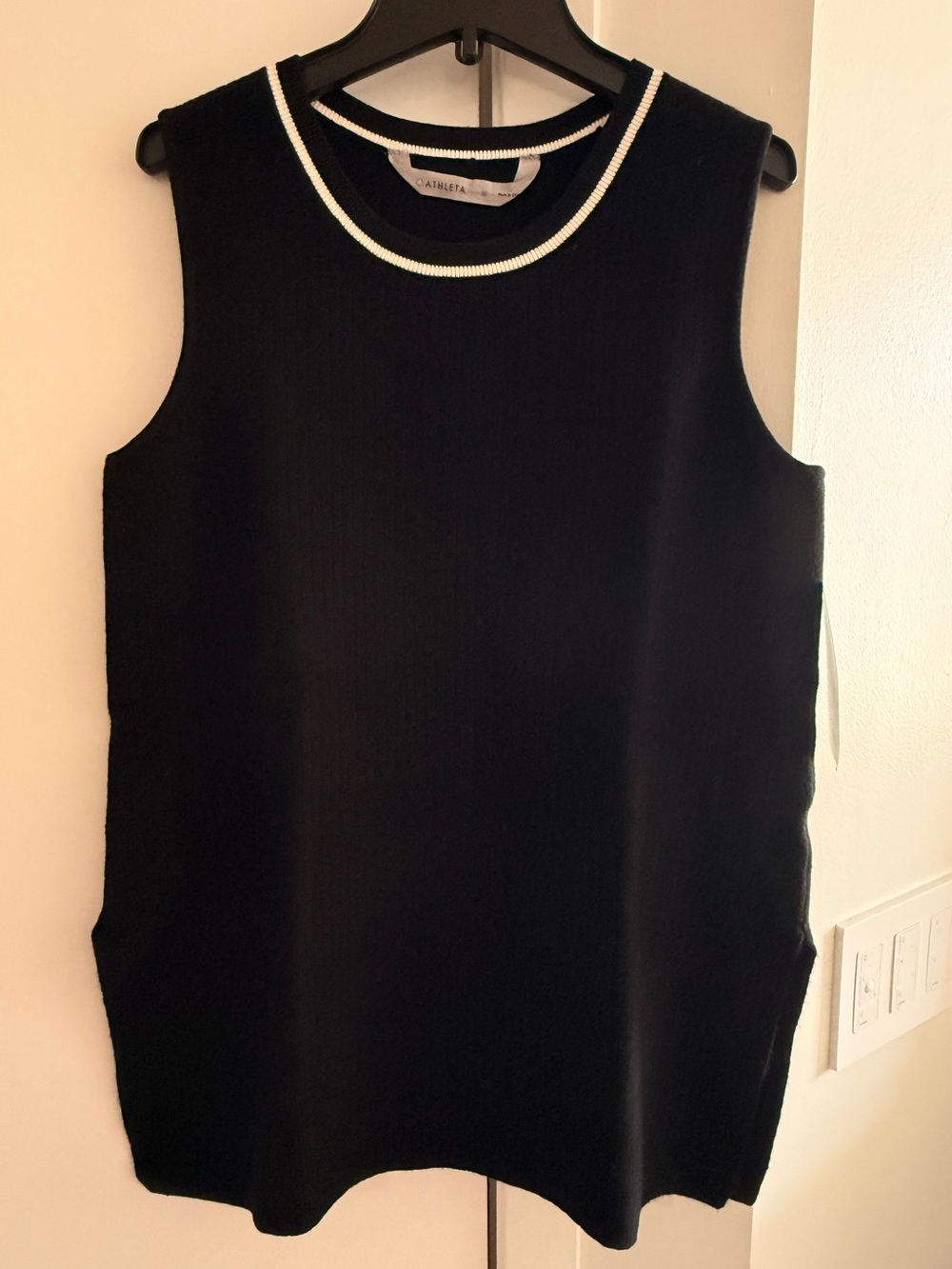 NWT Athleta On the Town Sweater Tunic | Black | Medium